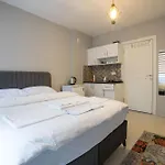 Zelya Flats Apartment